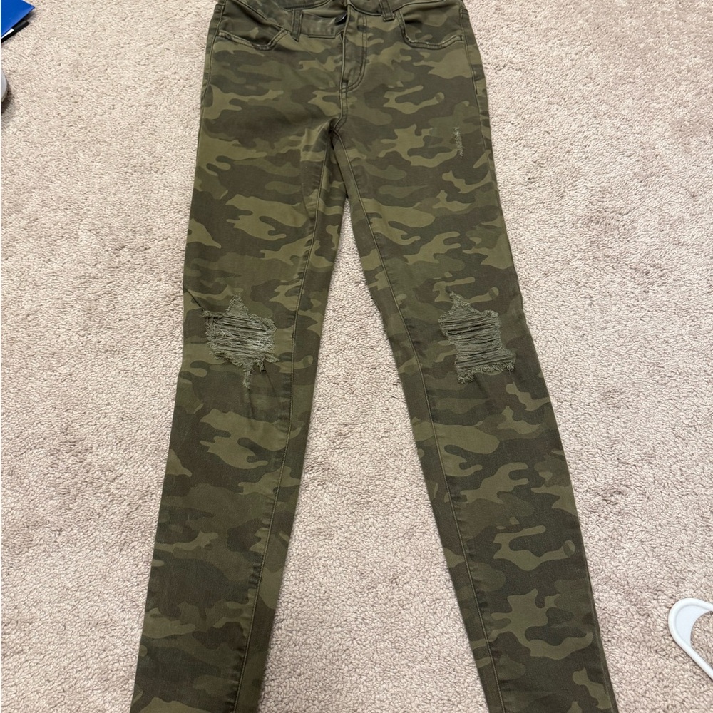 American Eagle Outfitters Camo Women Jeans